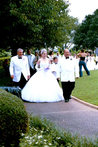 Debutante02